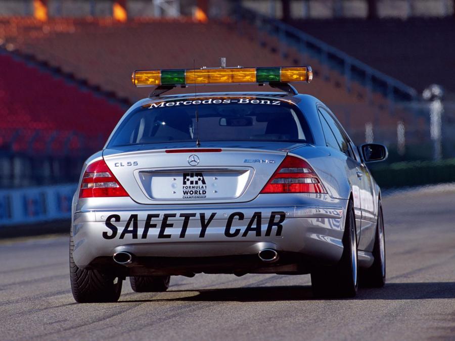  Mercedes-Benz CL55 AMG F1 Safety Car 2000 года  (фото 6 из 9)